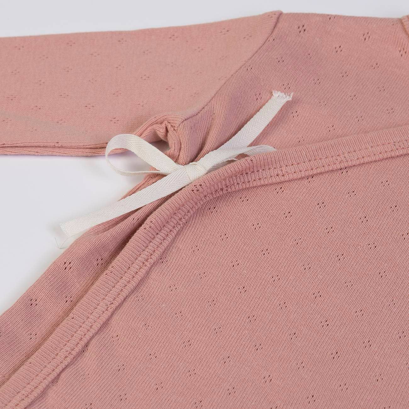 T-shirt de manga comprida + calças + chapéu