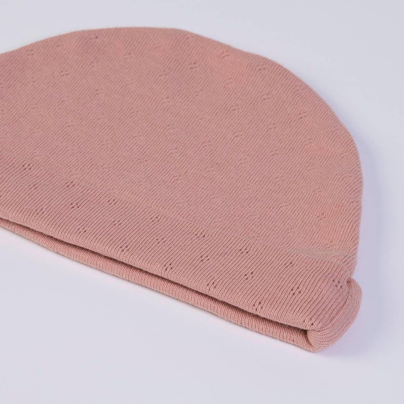 T-shirt de manga comprida + calças + chapéu